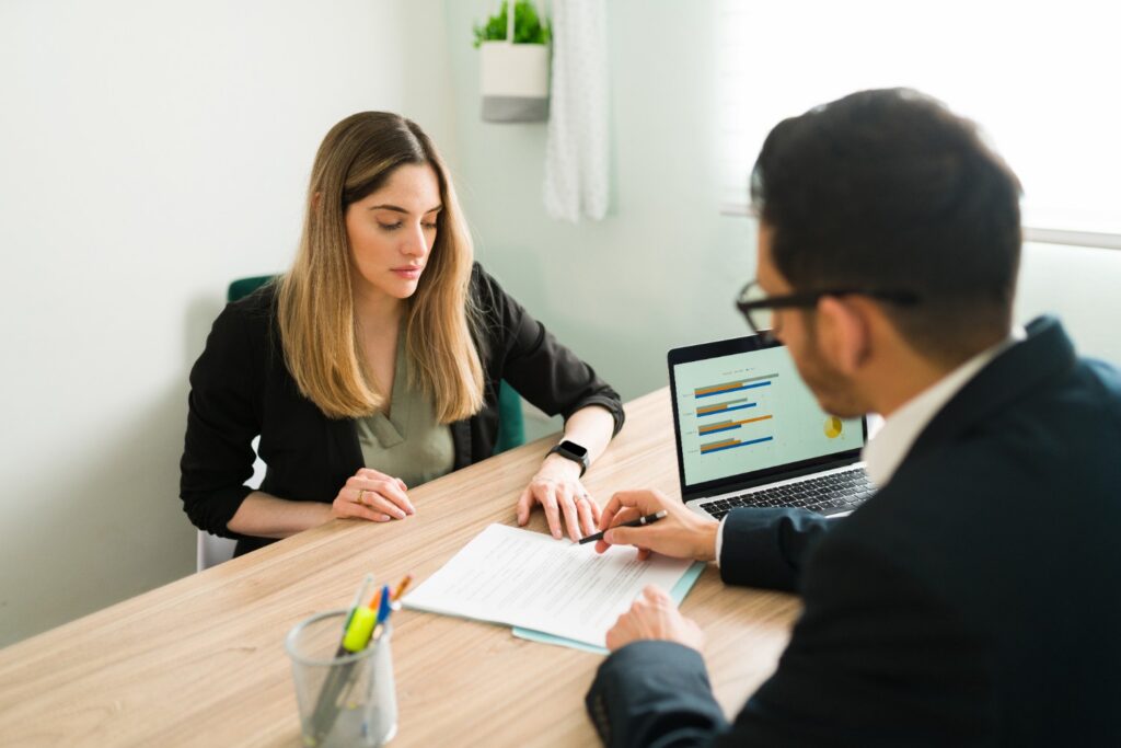 compliance recruiter role